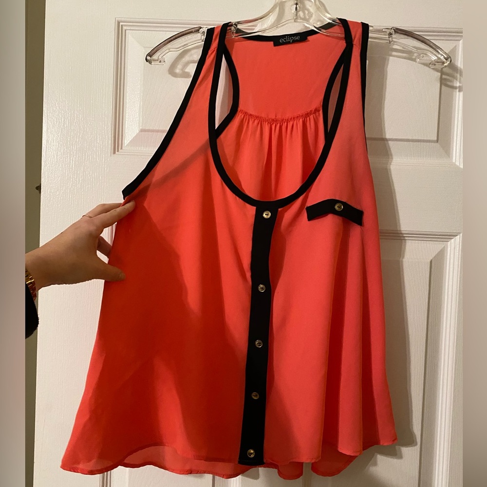 Coral flowy summer tank top
